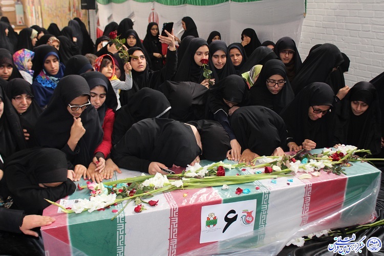 مراسم وداع با شهید گمنام در حوزه علمیه حضرت نرجس(س) بیرجند