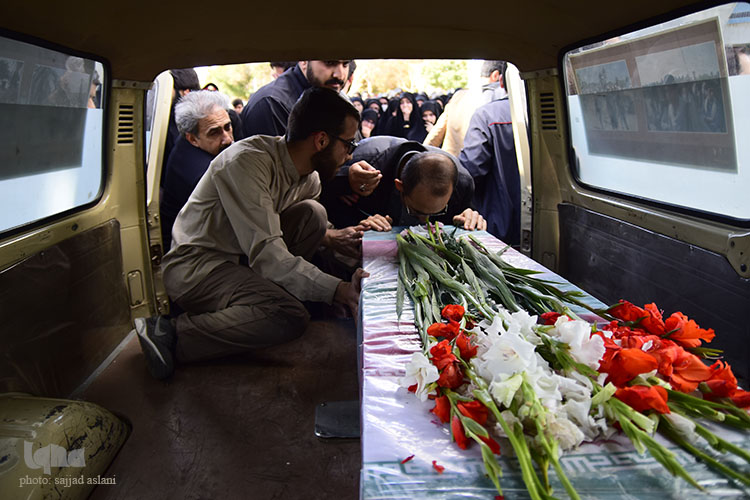 تشیع شهید گمنام در دانشگاه اصفهان