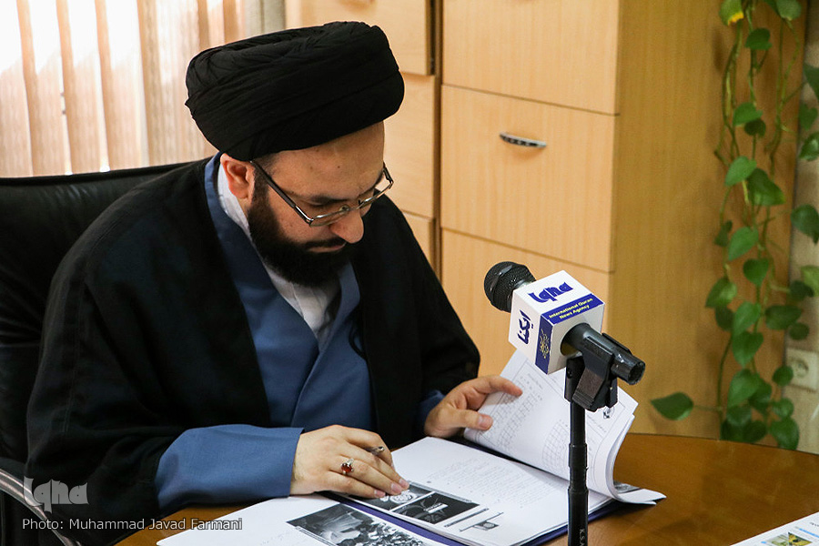 برخورد ما در ترویج انس با قرآن تعارفی بوده است/ ابلاغ اوقاف جهت پرهیز از تصدی&zwnj;گری به استان&zwnj;ها