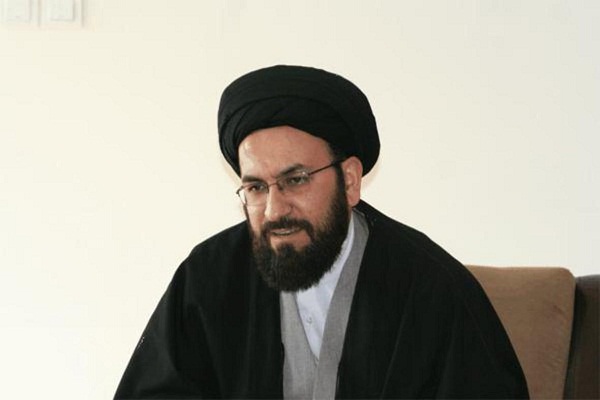 برخورد ما در ترویج انس با قرآن تعارفی بوده است/ ابلاغ اوقاف جهت پرهیز از تصدی&zwnj;گری به استان&zwnj;ها
