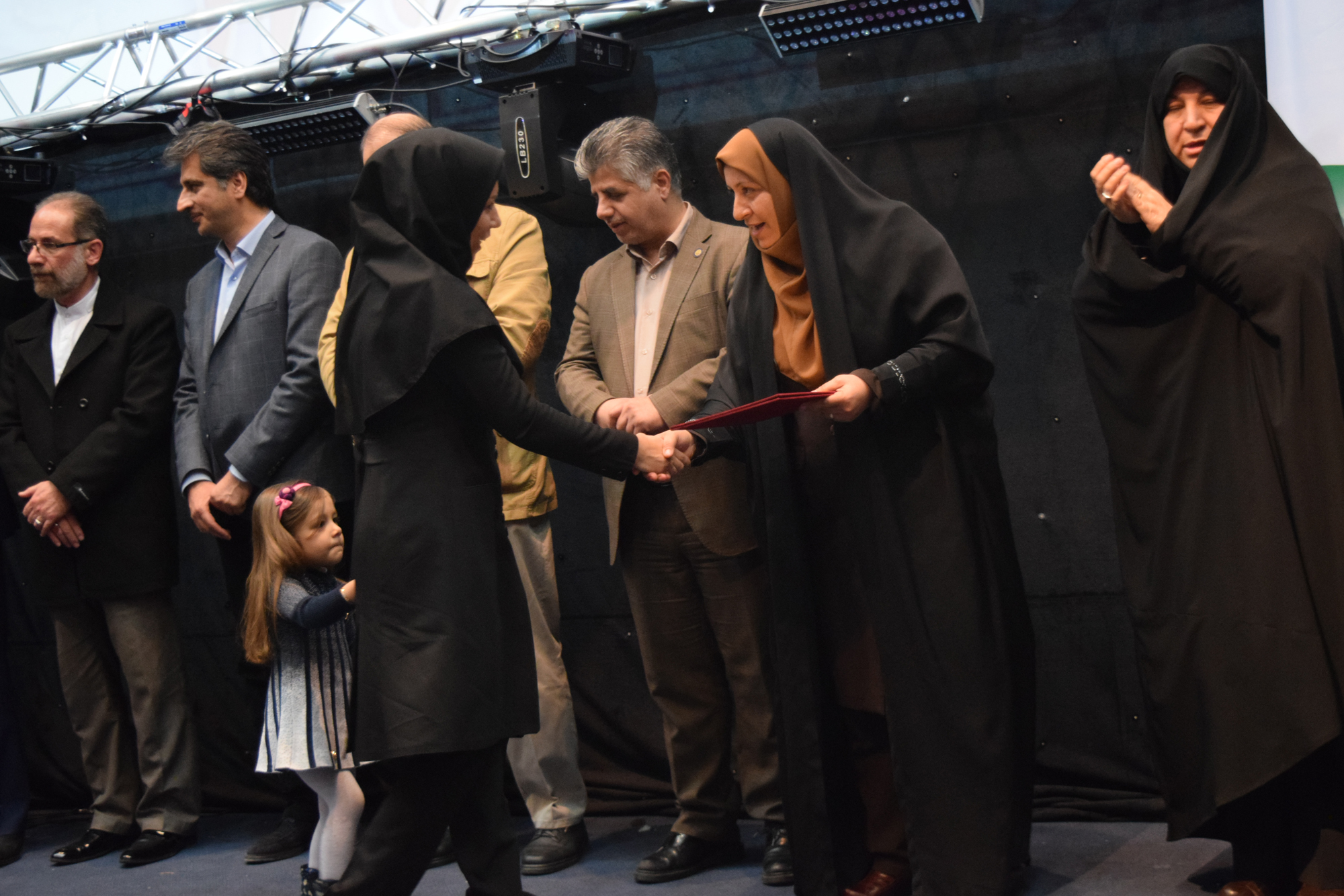 گزارش تصویری مراسم جشن روز پرستار