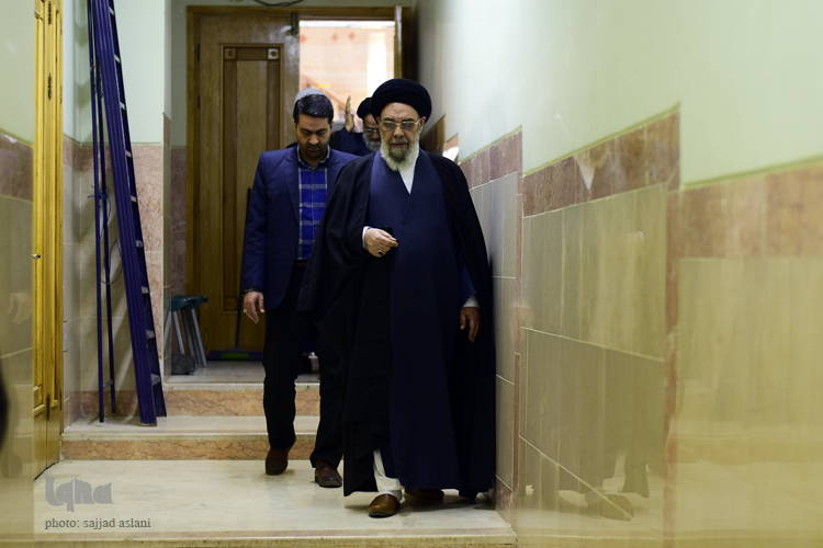 بزرگداشت ایت الله سید محمد علی صادقی