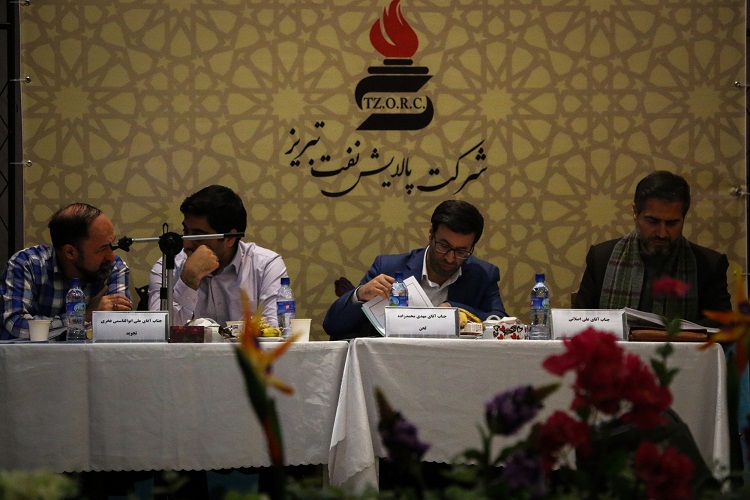 برگزاری مرحله نیمه نهایی مسابقات قرآن کریم خانواده صنعت نفت در تبریز+تصاویر