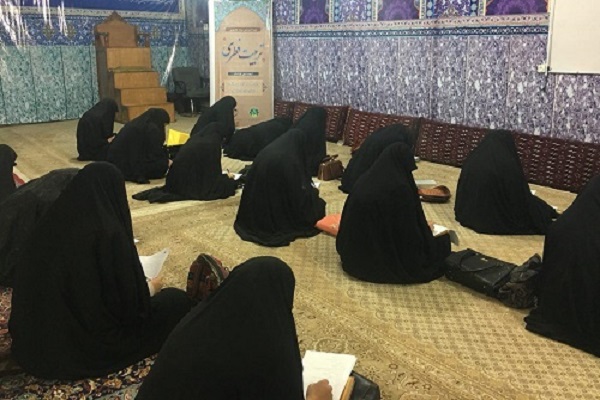 برگزاری آزمون دوره نیمهحضوری «تربیت فطری» برگزار شد برگزاری آزمون دوره نیمهحضوری «تربیت فطری» برگزار شد