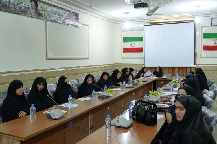 تصاویری از کارگاه سبک زندگی قرآنی در نیکشهر