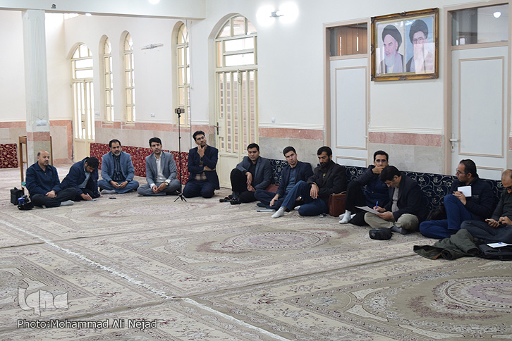 نشست اصحاب رسانه لرستان با آیت&zwnj;الله میرعمادی