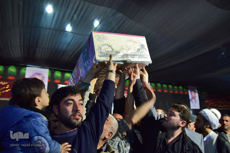 مراسم چهلمین روز درگذشت حجت الاسلام مهدی مظاهری در خیمه ی گلستان شهدا در حضود مقامات برگزار شد