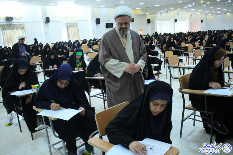 گزارش تصویری/آزمون سراسری حفظ و مفاهیم قرآن کریم در یزد