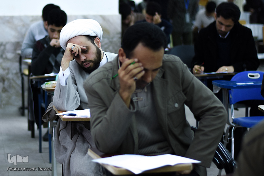 از تأخیر متسابقان در محل آزمون تا رقابت قرآنی که از تلاوت قرآن محروم بود