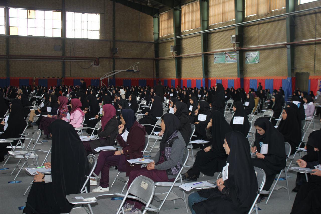 گزارش تصویری بزرگ&zwnj;ترین آزمون قرآنی در الیگودرز