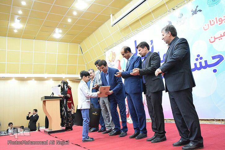 گزارش تصویری تجلیل از منتخبان جشنواره ملی &laquo;روله&raquo;