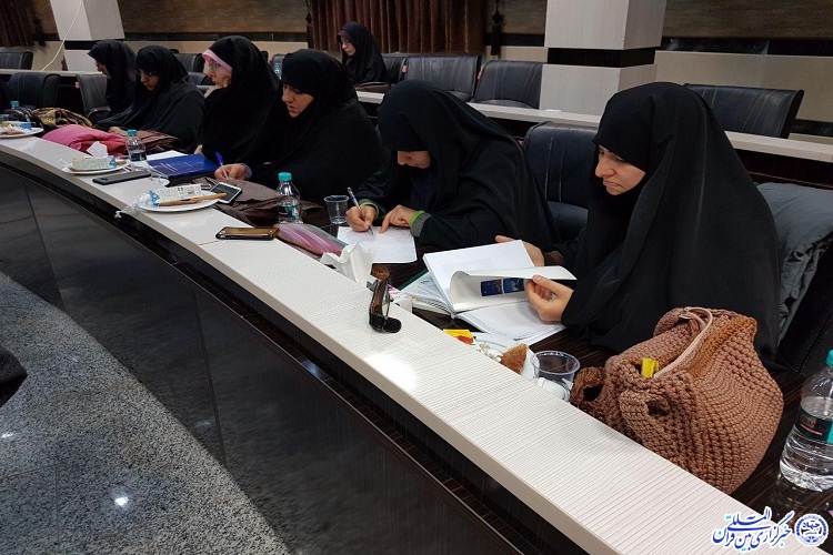 گزارش تصویری / کارگاه آموزشی صوت و لحن در شهرکرد