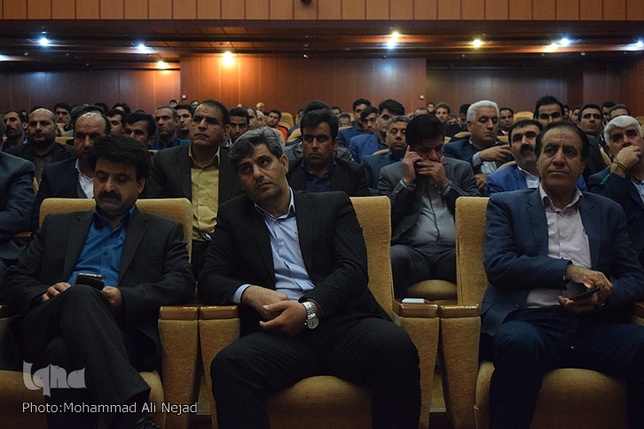 گزارش تصویری همایش «استقبال از نوروز و نقش دهیاران در صیانت از منابع طبیعی» در لرستان