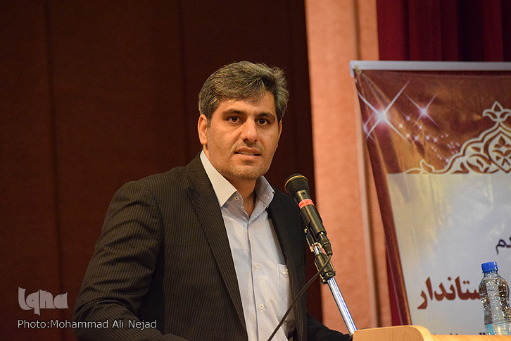 گزارش تصویری همایش «استقبال از نوروز و نقش دهیاران در صیانت از منابع طبیعی» در لرستان