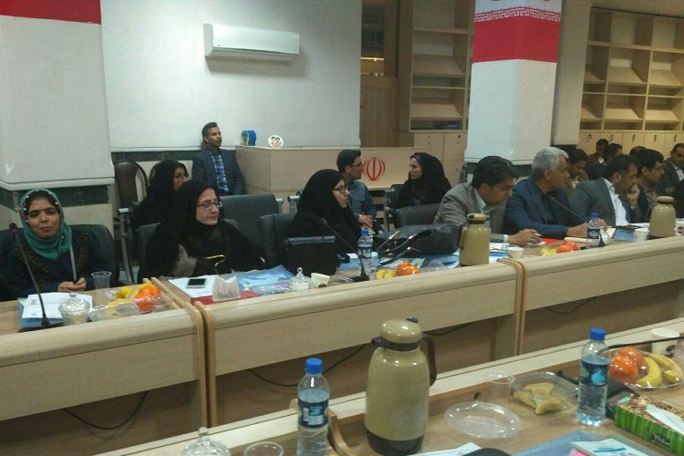 تصاویری از نشست نماینده ولی فقیه با اعضای هیئت علمی دانشگاه&zwnj;های سیستان&zwnj;وبلوچستان