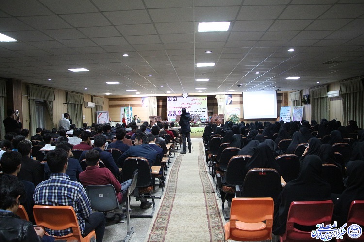 گزارش تصویری کرسی آزاد اندیشی با موضوع ازدواج آسان و تجملاتی در دانشگاه فرهنگیان