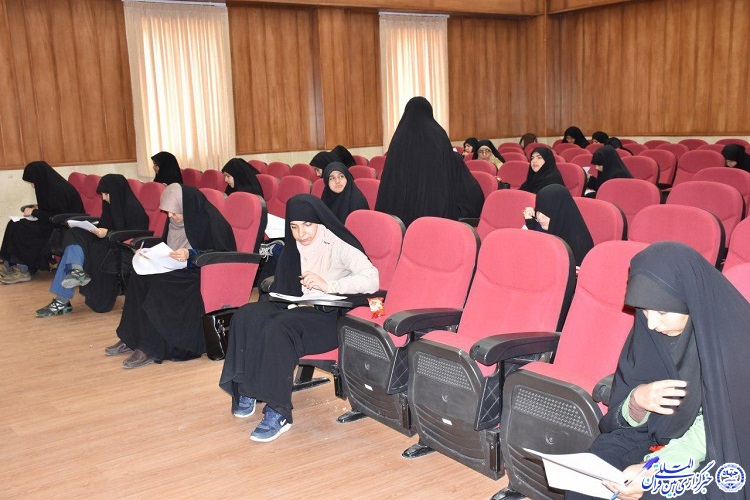 شرکت 170 نفر از خراسان&zwnj;جنوبی در جشنواره دختر نمونه فاطمی
