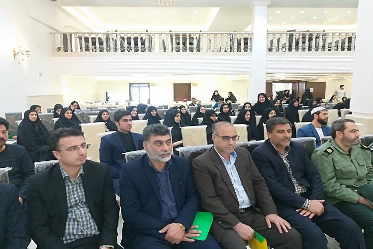 نخستین همایش بانوی مرزنشین در تایباد برگزار شد