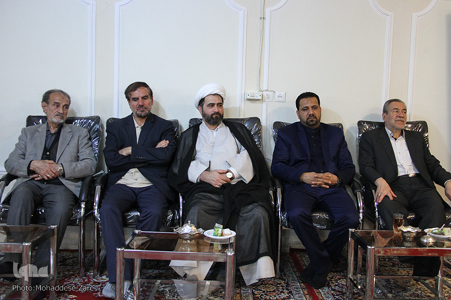 تجلیل از اساتید و بانوان فعال قرآنی در آخرین محفل قرآنی«ضحی»