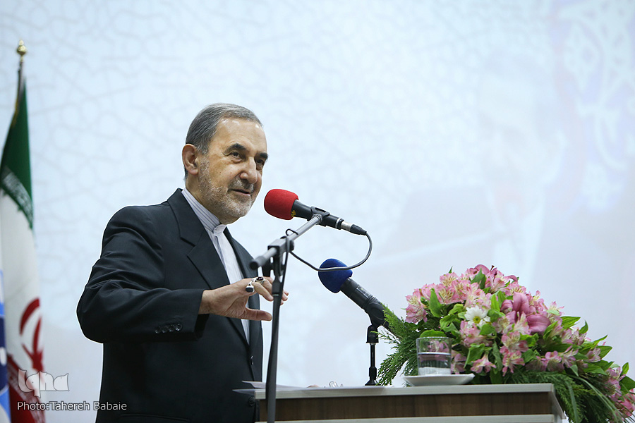 احساس مخاطب خدا بودن؛ مهم‌ترین وظیفه در پیشگاه قرآن