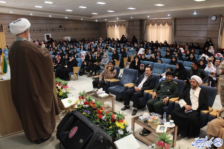 گزارش تصویری/اختتامیه جشنواره&zwnj;های قرآنی منهاج، کودک و نوجوان و صالحین در چهارمحال و بختیاری