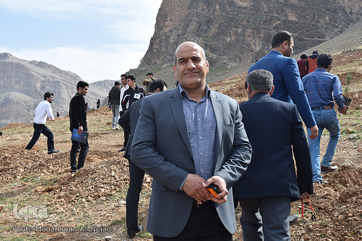 گزارش تصویری آئین نکوداشت روز درخت&lrm;کاری در خرم&zwnj;آباد