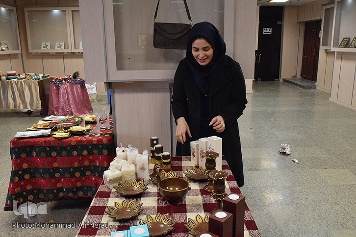 گزارش تصویری برپایی نمایشگاه &laquo;سفره هفت سین&raquo; در خرم&zwnj;آباد