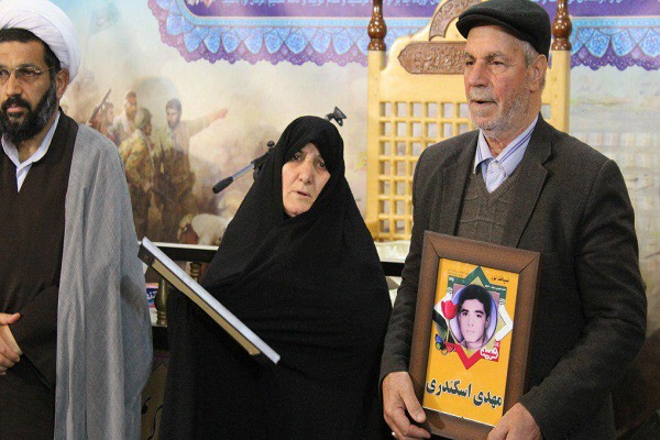 یادبود شهید «مهدی اسکندری» در کرسی تلاوت علی‌آباد کتول