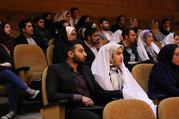 مودت و رحمت؛ مهم&zwnj;ترین ارکان زندگی + عکس