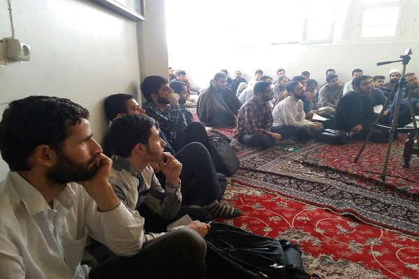 شناخت نعمات خداوندی اولین مرحله علم اخلاق است شناخت نعمات خداوندی اولین مرحله علم اخلاق است