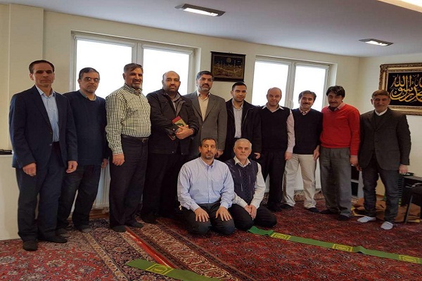 اجرای 42 برنامه قرآنی توسط «محمدمهدی حق گویان» در آلمان + عکس