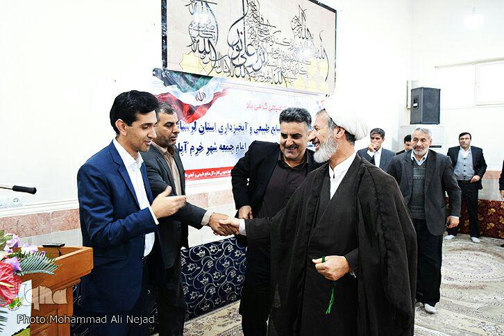 دیدار کارکنان منابع طبیعی لرستان با آیتالله میرعمادی دیدار کارکنان منابع طبیعی لرستان با آیتالله میرعمادی