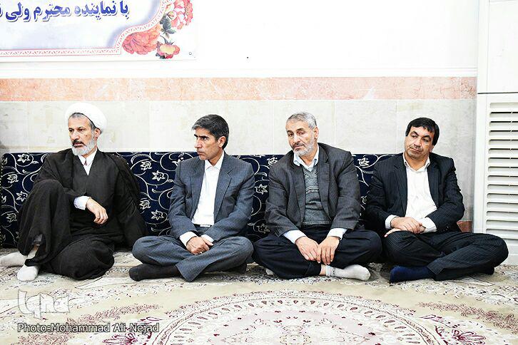 دیدار کارکنان منابع طبیعی لرستان با آیتالله میرعمادی دیدار کارکنان منابع طبیعی لرستان با آیتالله میرعمادی
