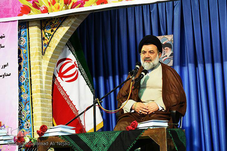 گزارش تصوری جشن بزرگ ریحانةالنبی در خرمآباد گزارش تصوری جشن بزرگ ریحانةالنبی در خرمآباد