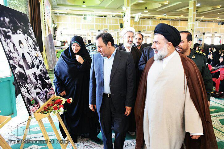 گزارش تصوری جشن بزرگ ریحانةالنبی در خرمآباد گزارش تصوری جشن بزرگ ریحانةالنبی در خرمآباد