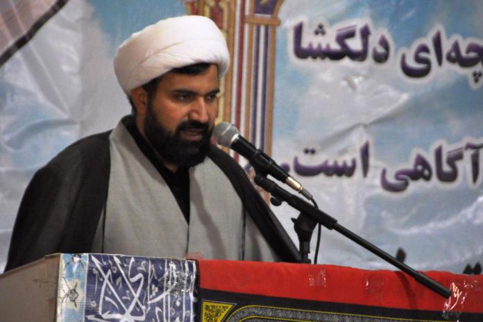 اهمیت نقش زنان در تربیت و پرورش اهمیت نقش زنان در تربیت و پرورش