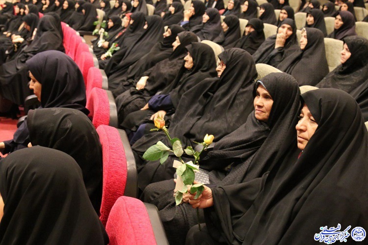 تجلیل از بانوان برتر دستگاه های اجرایی خراسان جنوبی