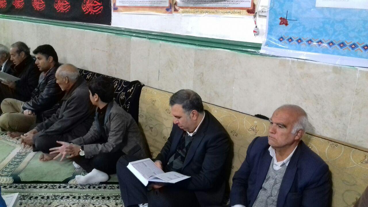 برگزاری محفل انس با قرآن در مسجد امیرالمومنین(ع) خرمآباد برگزاری محفل انس با قرآن در مسجد امیرالمومنین(ع) خرمآباد
