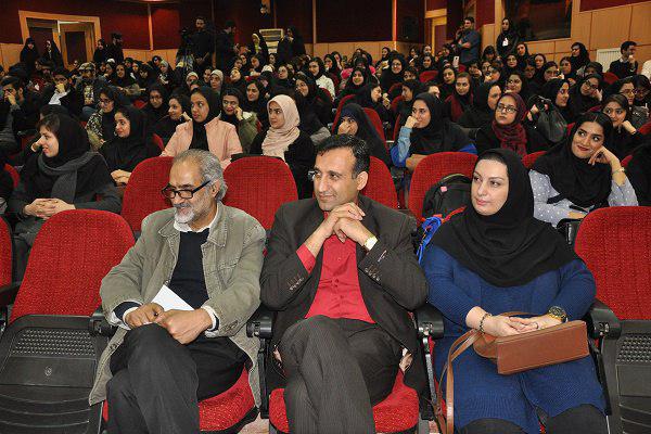 گزارش تصویری اختتامیه چهارمین جشنواره فرهنگی هنری و مذهبی دانشگاه مازندران&laquo;رویش&raquo;