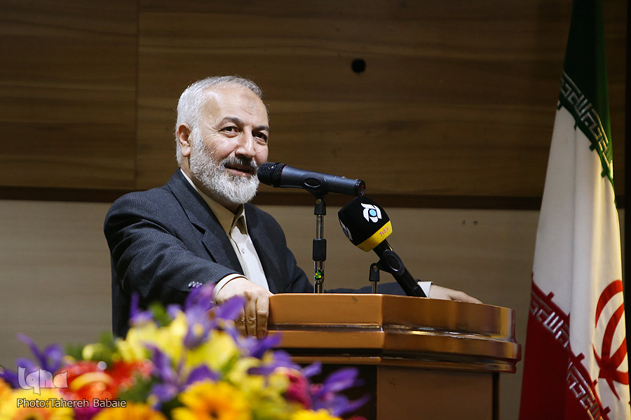 اسماعیل منصوری لاریجانی