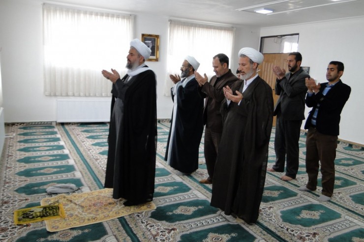 بازدید مدیرکل تبلیغات اسلامی لرستان از تبلیغات الیگودرز
