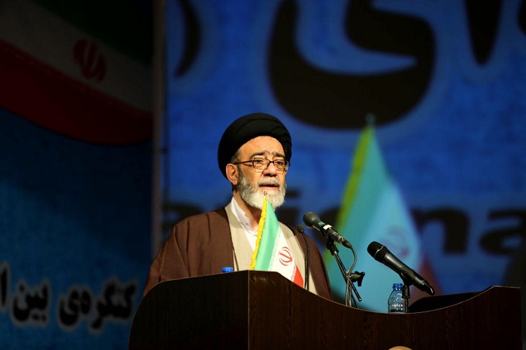 اشعار نظامی گنجوی فرهنگ ایرانی را قبل و بعداز اسلام وحدت بخشیده است