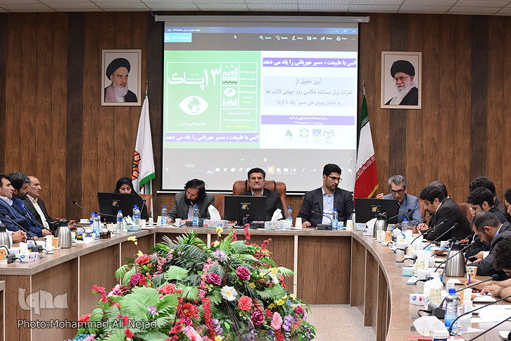 گزارش تصویری آیین تجلیل از حامیان پویش ملی «مسیر پاک تا کربلا» گزارش تصویری آیین تجلیل از حامیان پویش ملی «مسیر پاک تا کربلا»