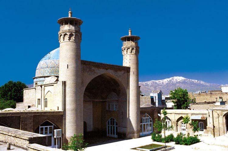 نگاهی به جاذبههای تاریخی بروجرد نگاهی به جاذبههای تاریخی بروجرد
