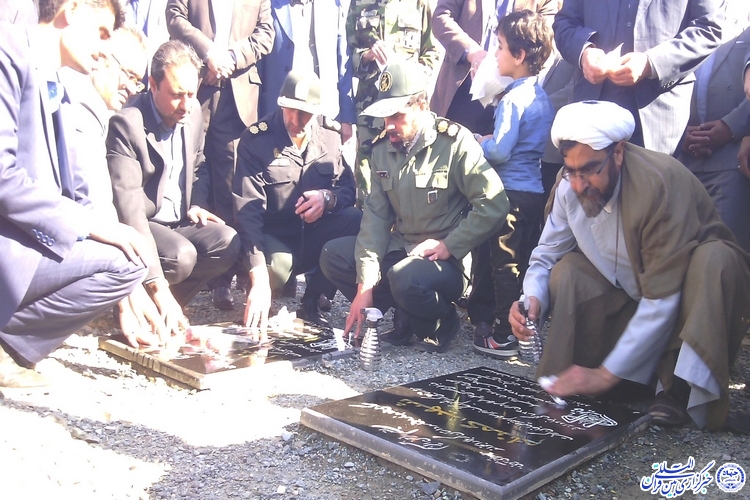 ادای احترام مسئولان شهرستان خوشاب به شهدا و تاکید بر ادامه راه آنان