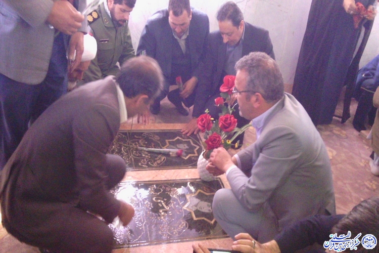 ادای احترام مسئولان شهرستان خوشاب به شهدا و تاکید بر ادامه راه آنان