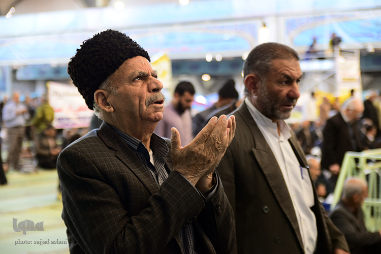 نماز جمعه آخر سال