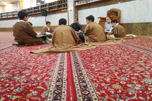 فوری///از آخرین کلاس صوت و لحن تخصصی تا اختتامیه ای با رنگ و بوی متفاوت در عتبه عباسیه +عکس