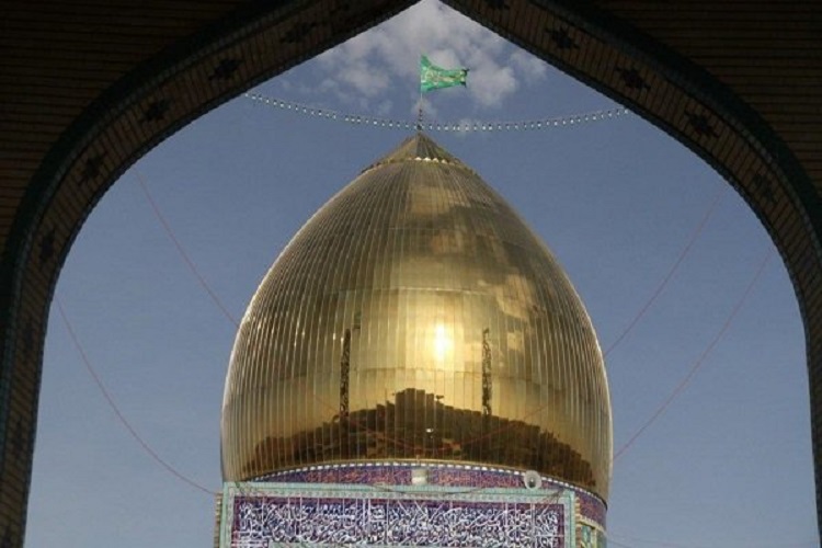 بارگاه بی بی زینب خاتون(س)، بقعهای حاجت بخش در ارتفاعات روستای کاهین بارگاه بی بی زینب خاتون(س)، بقعهای حاجت بخش در ارتفاعات روستای کاهین