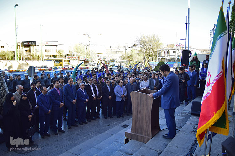 آیین آغاز به کار ستاد خدمات سفر های نوروزی و افتتاح طرح ایمنی و سلامت مسافران نوروزی با حضور شهردار و رییس حلال احمر